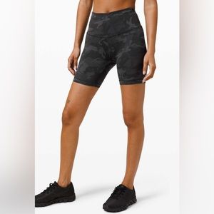 Lululemon Lululemon Wunder Train High-Rise Short 6" - Camp grey, Sz 12